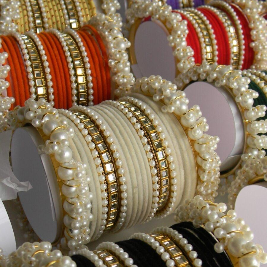 Elegant & Pearl Bangle Set