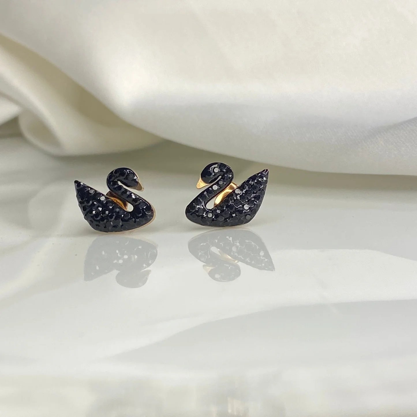 Black Swan Studs